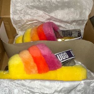 UGG Fluff Slides.